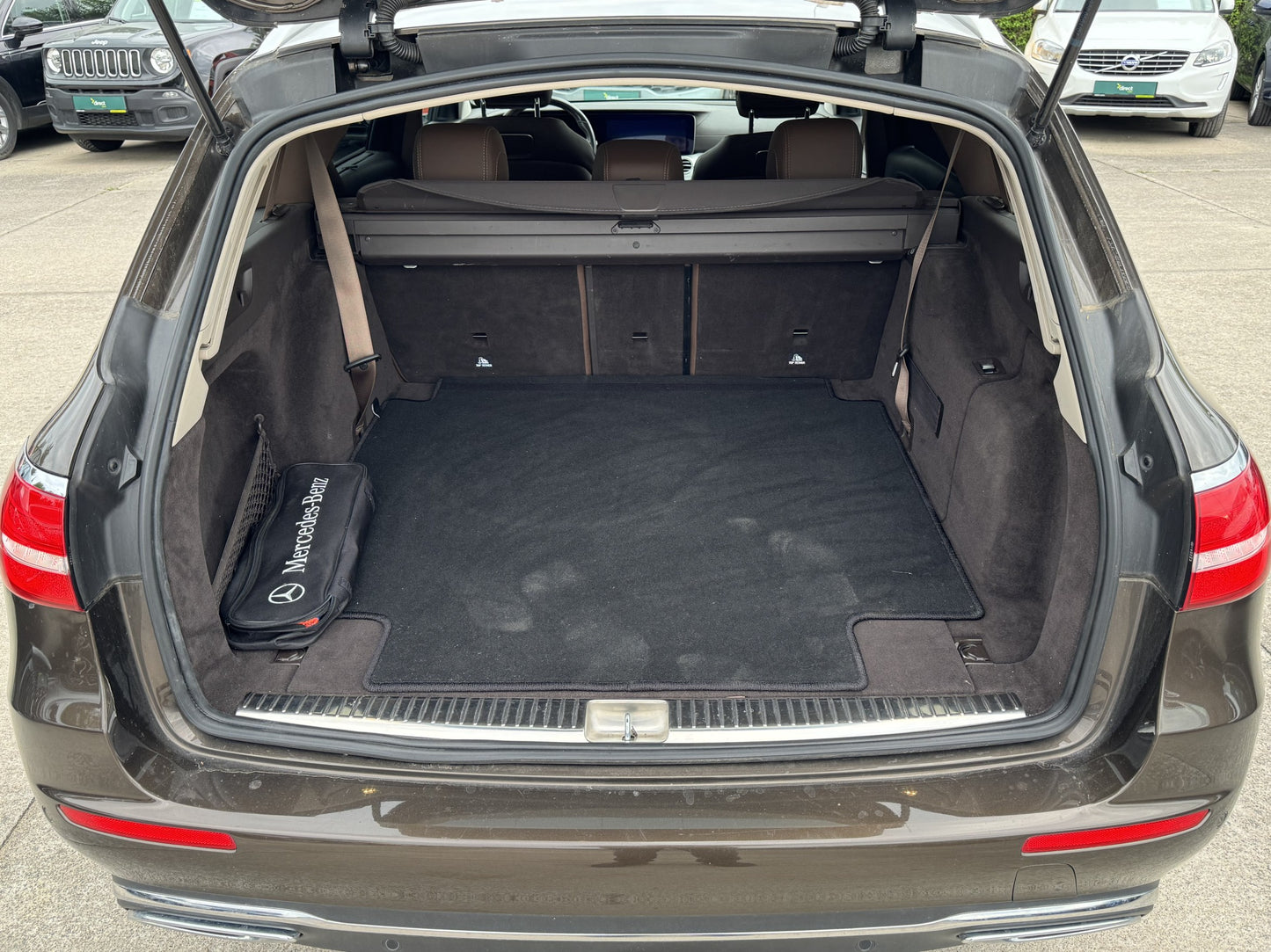 Mercedes-Benz Třídy E 2.0 CDi 143 kW