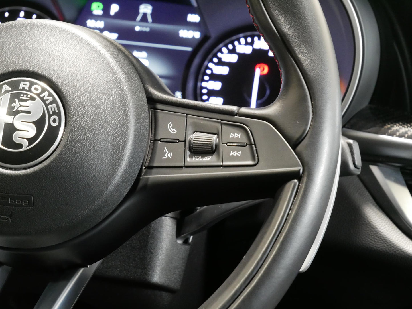 Alfa Romeo Stelvio Quadrifoglio 2.9 BiT V6 375 kW