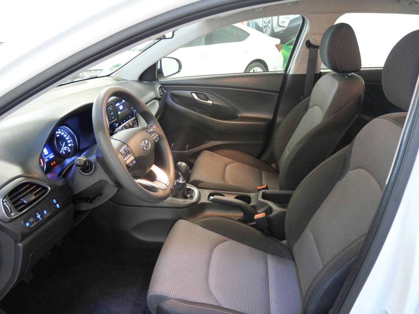 Hyundai i30 1.5 CVVT 81 kW Start Plus