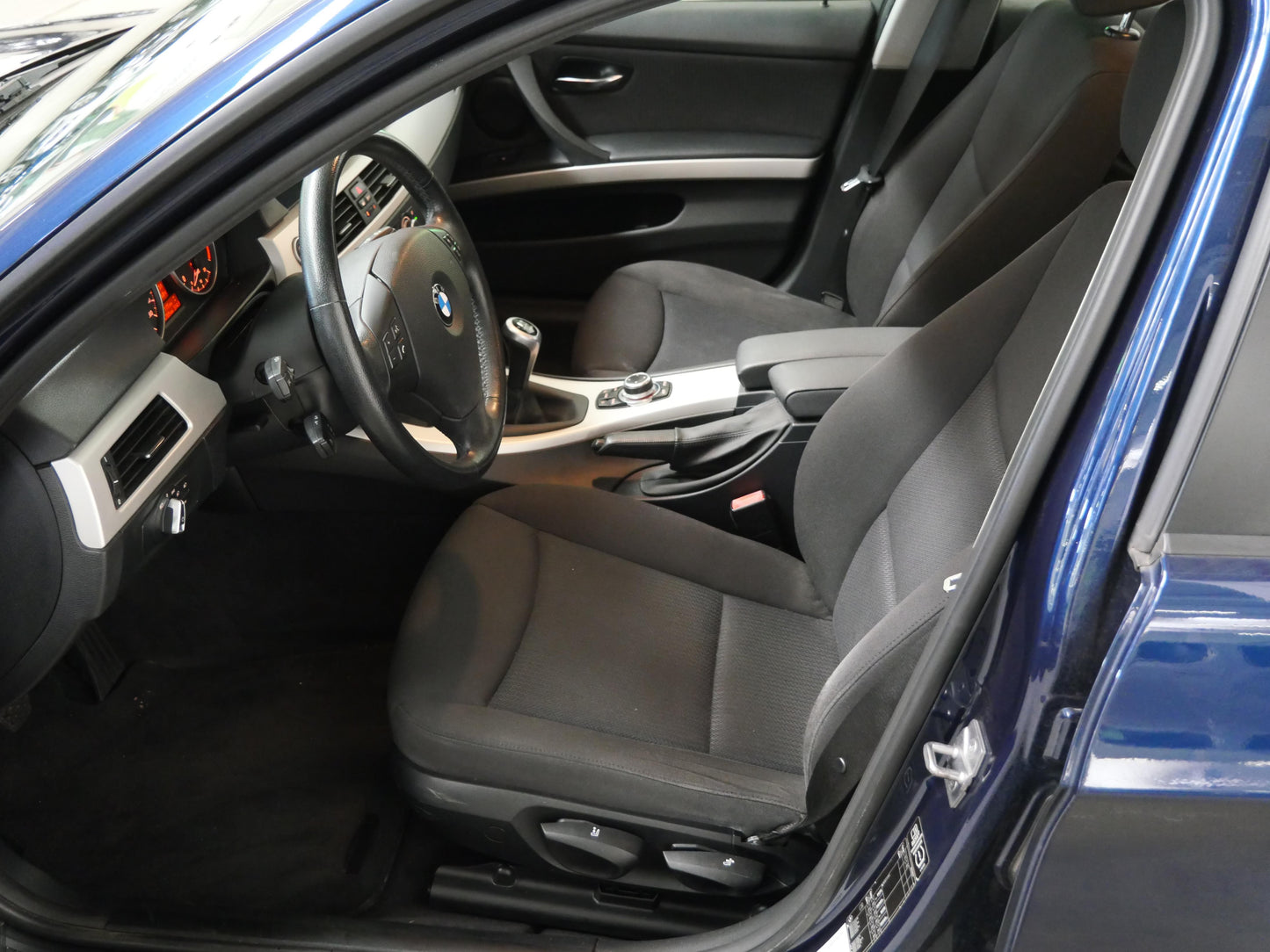 BMW Řada 3 320d 135 kW Touring