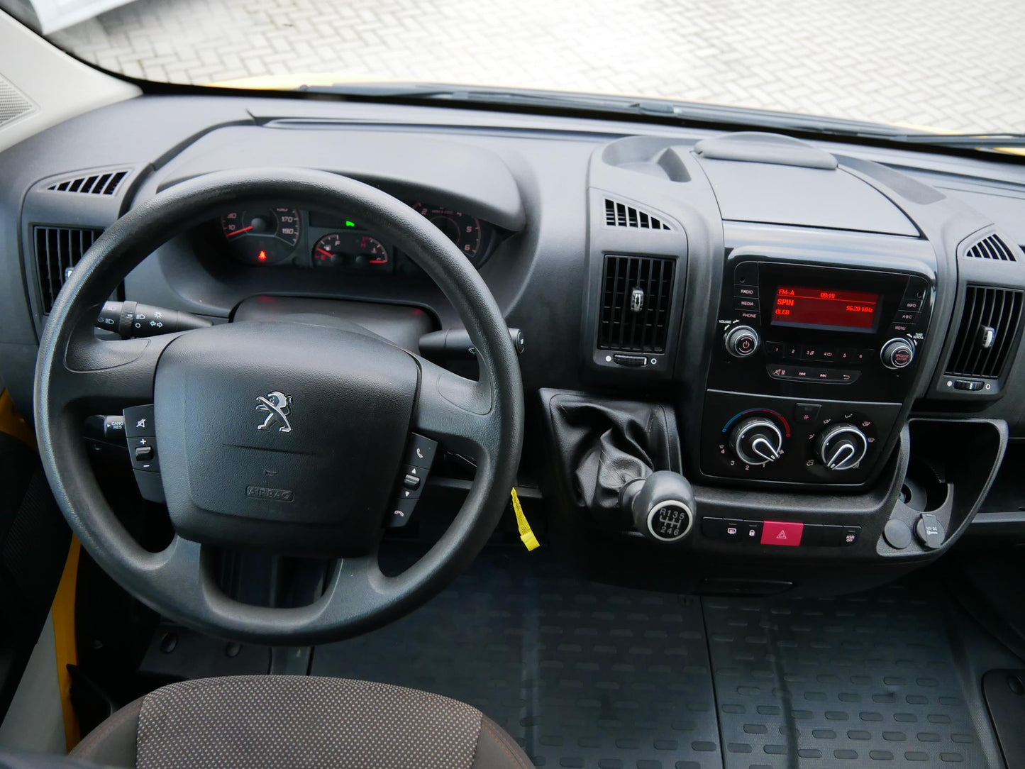Peugeot Boxer 2.0 HDI 96 kW L4H3