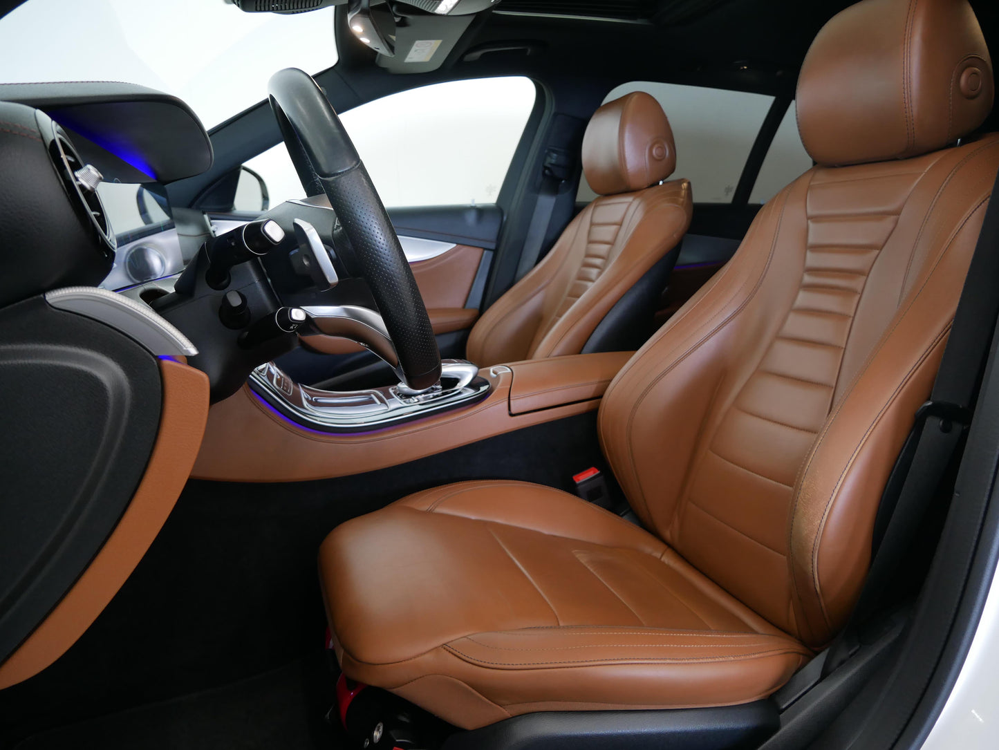 Mercedes-Benz E-Class E400 AMG LINIE 4MATIC 245KW