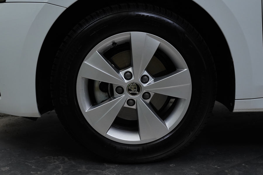 Škoda Octavia 1.5 TSI 110 kW Selection – foto 10