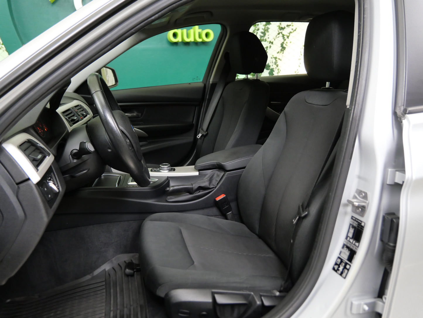 BMW 320 320d 140 kW xDrive