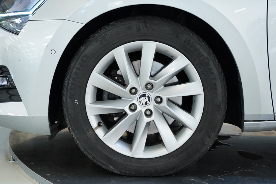 Škoda Superb 2.0 TDI 110 kW Style DSG – foto 10