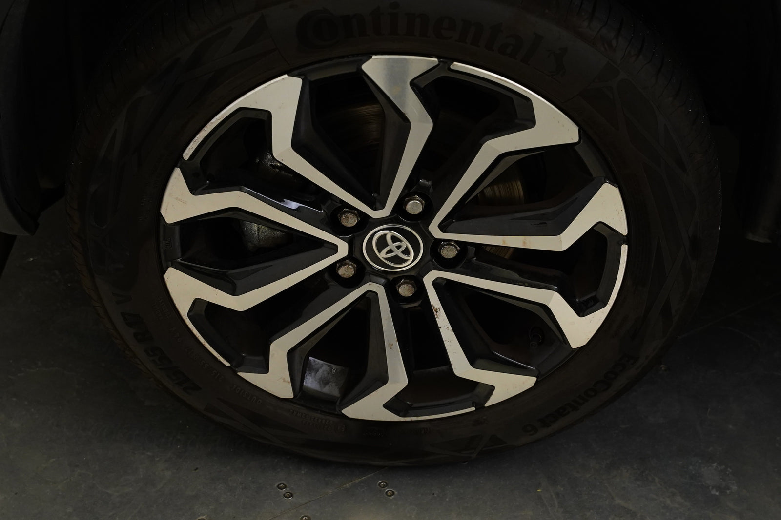 Toyota Yaris Cross 1.5 i 92 kW – foto 10