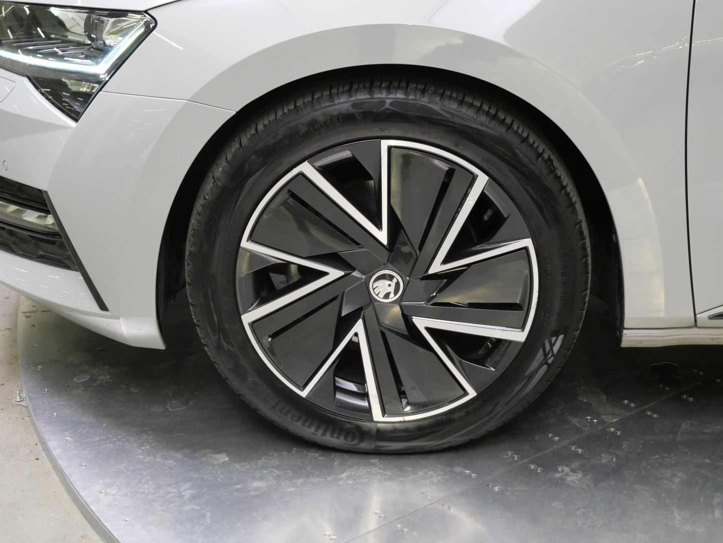 Škoda Superb 1.5 TSI 110 kW DSG SportLine