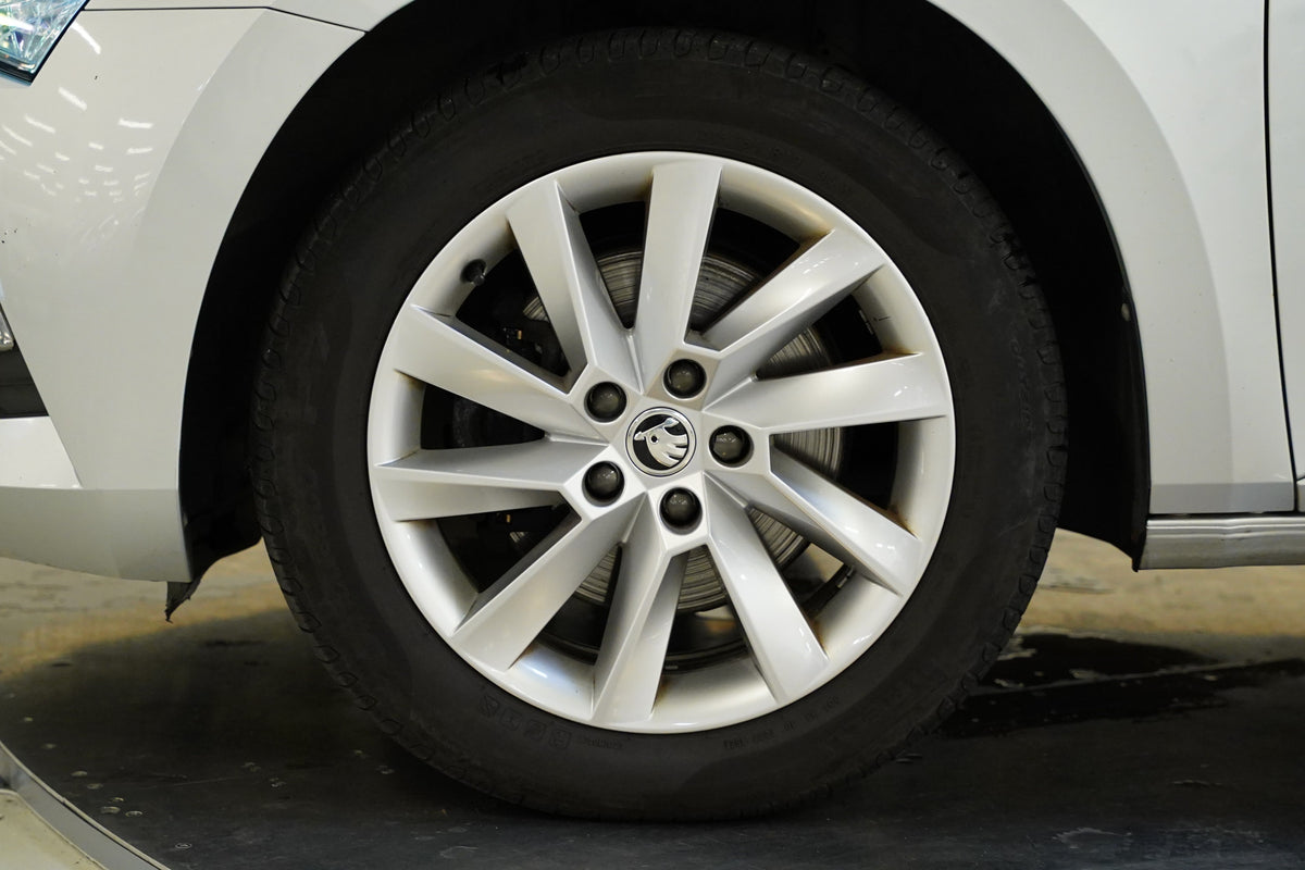 Škoda Superb 2.0 TDI 147 kW DSG 4x4 Style+