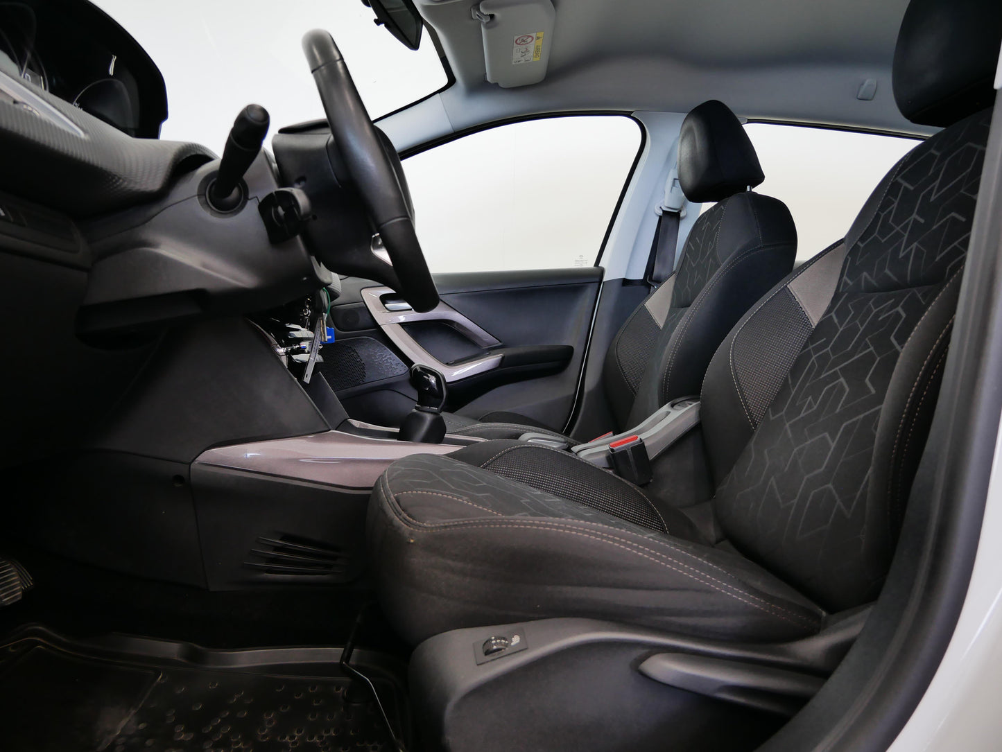 Peugeot 2008 1.2 PureTECH 60 kW