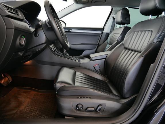 Škoda Superb 1.6 TDI Style