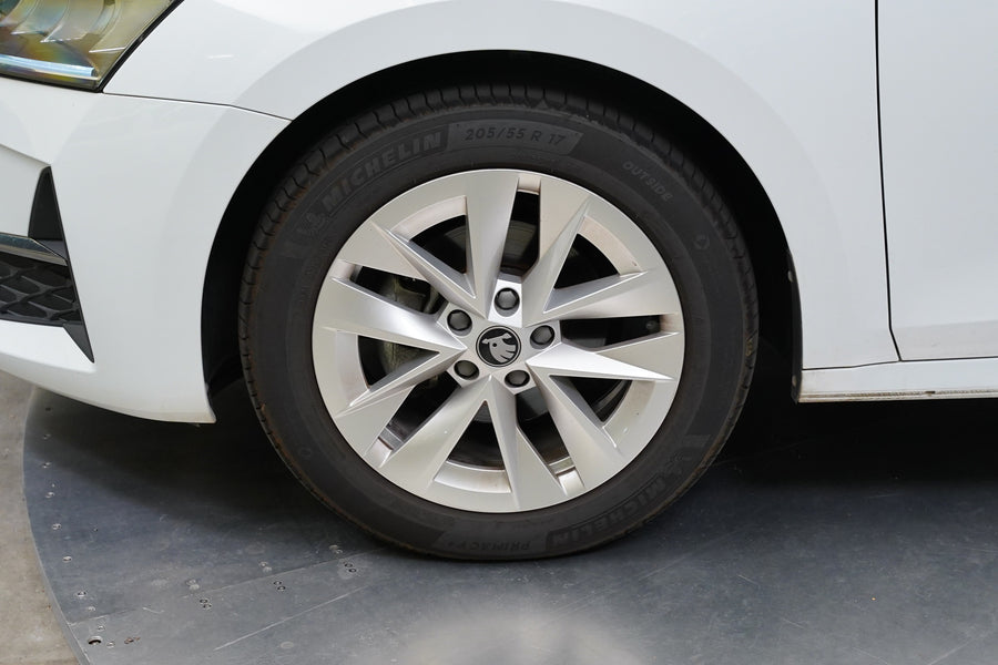 Škoda Octavia 2.0 TDI 110 kW Top Selection – foto 10
