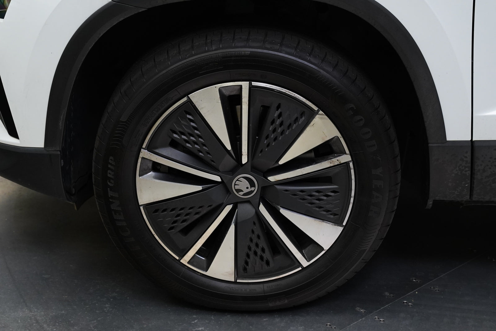 Škoda Karoq 1.5 TSI 110 kW Top Selection – foto 10