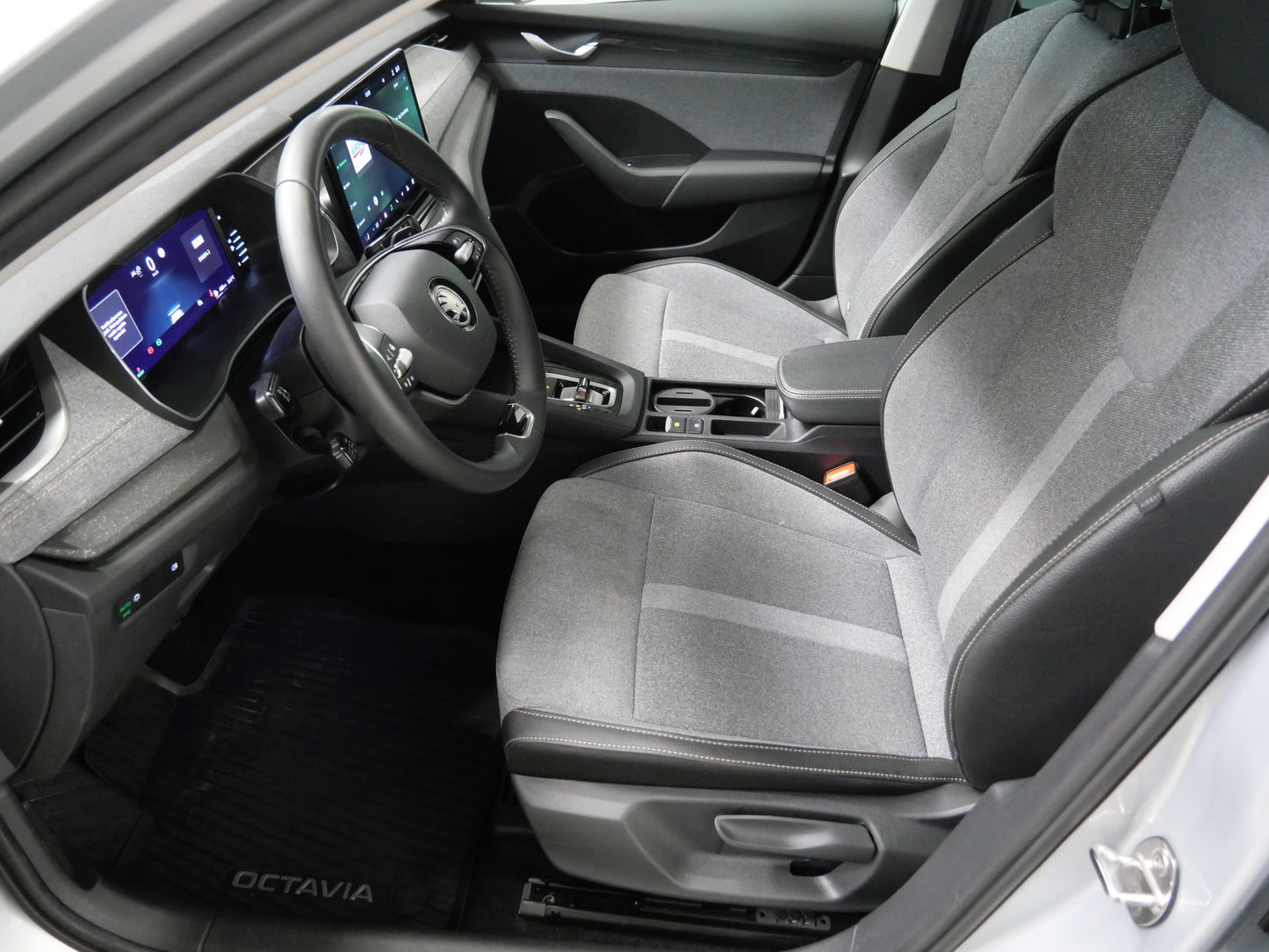 Škoda Octavia 1.5 eTSI 110 kW Top Selection