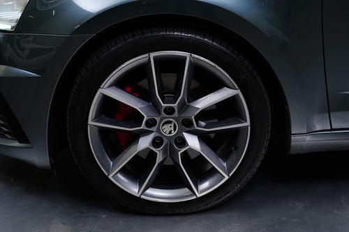 Škoda Octavia 2.0 TDI 135 kW RS – foto 10