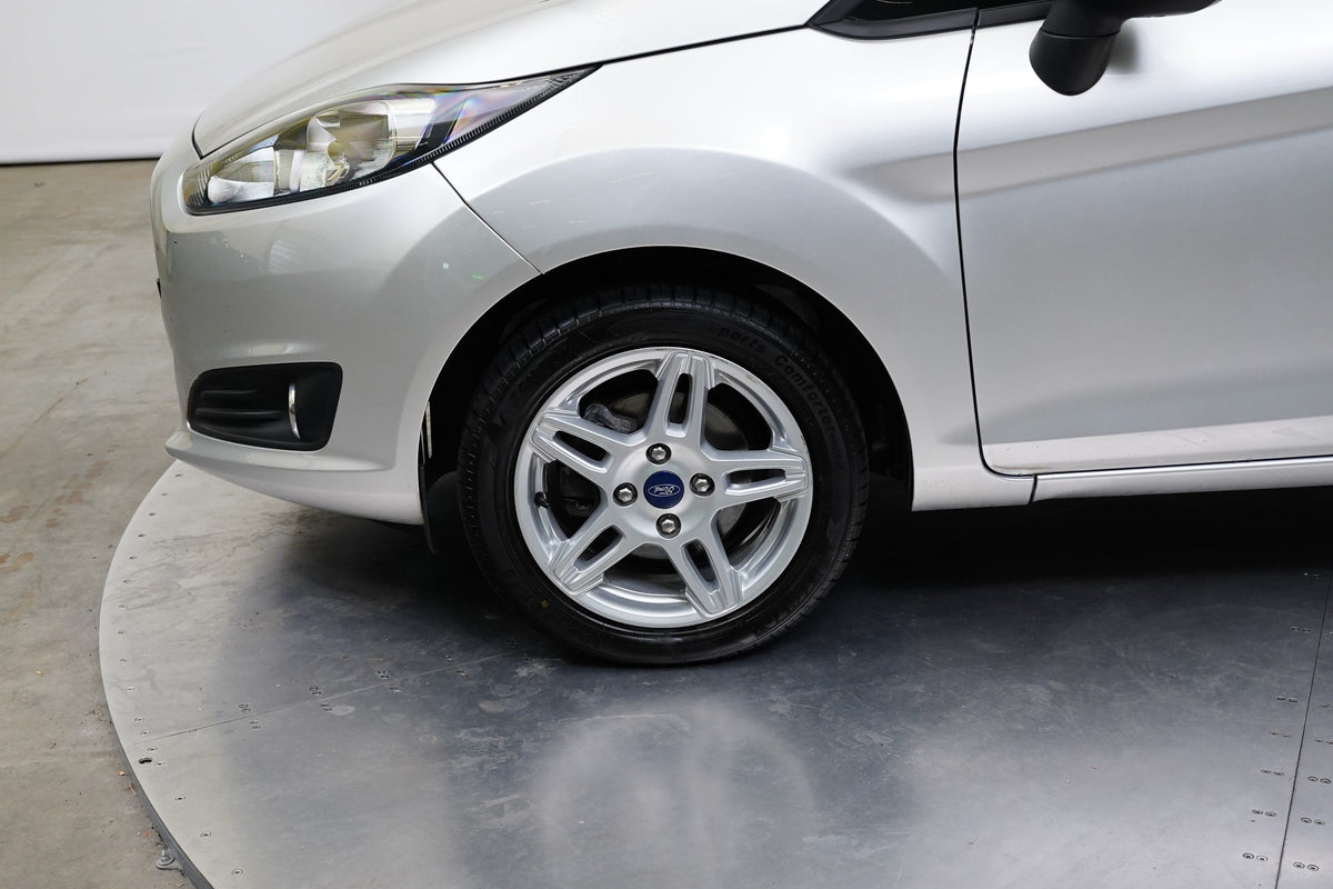 Ford Fiesta 1.25 Duratec 60 kW – foto 10