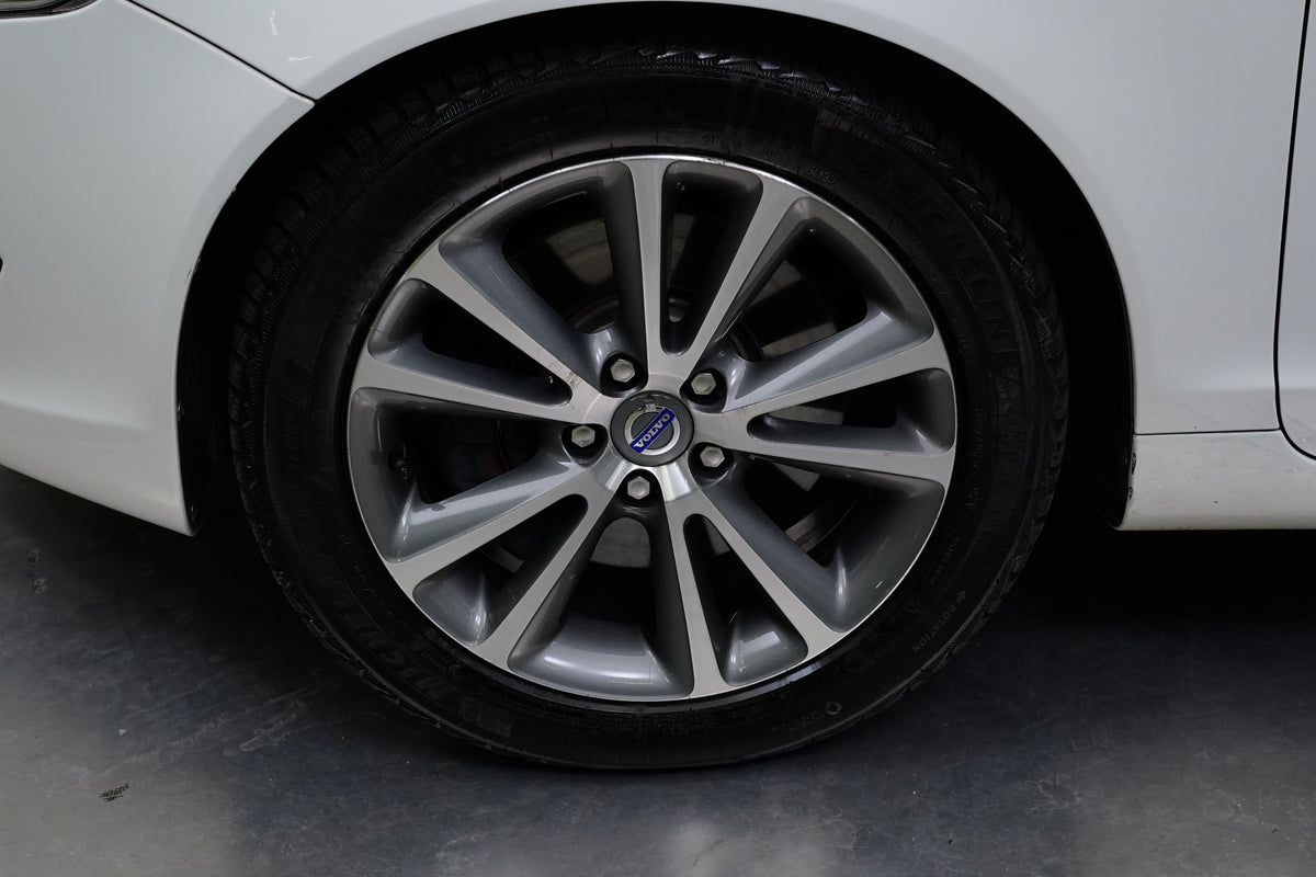 Volvo C70 2.0 D3 110 kW Momentum