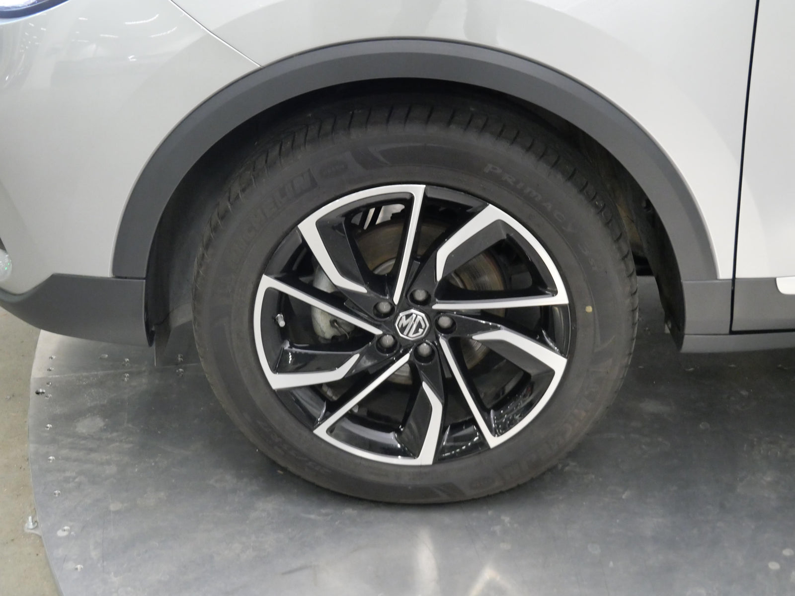 MG ZS 1.0 TGI 82 kW Elegance – foto 10