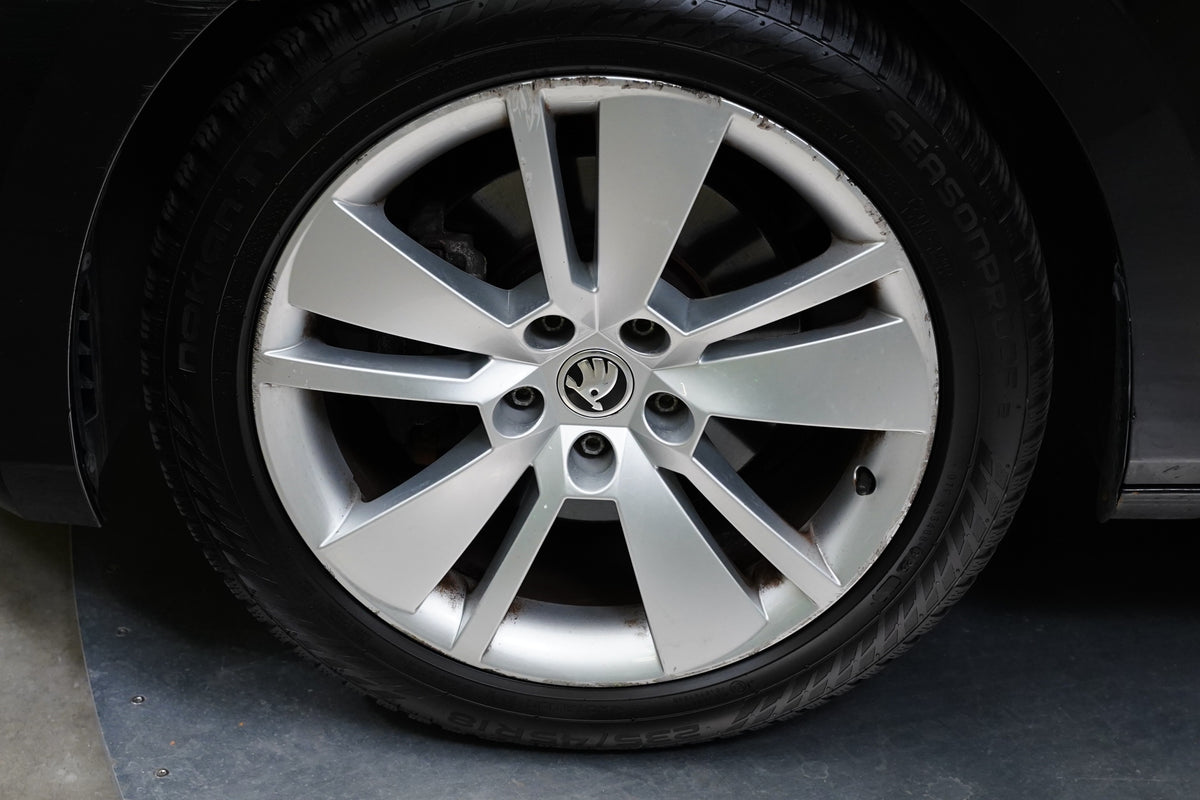 Škoda Superb 2.0 TDI 110 kW Style – foto 10