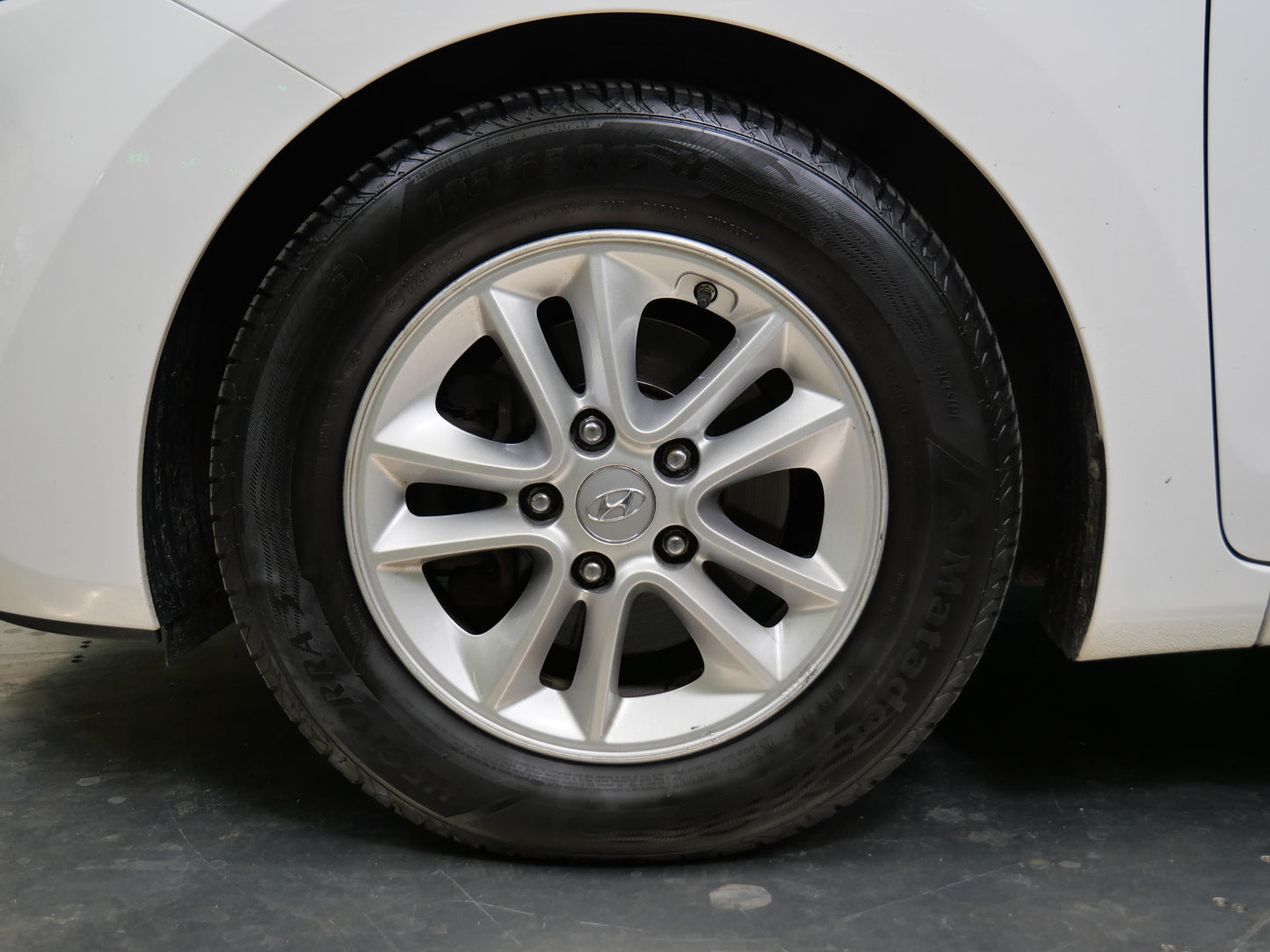 Hyundai i30 1.6 CVVT 88 kW Trikolor