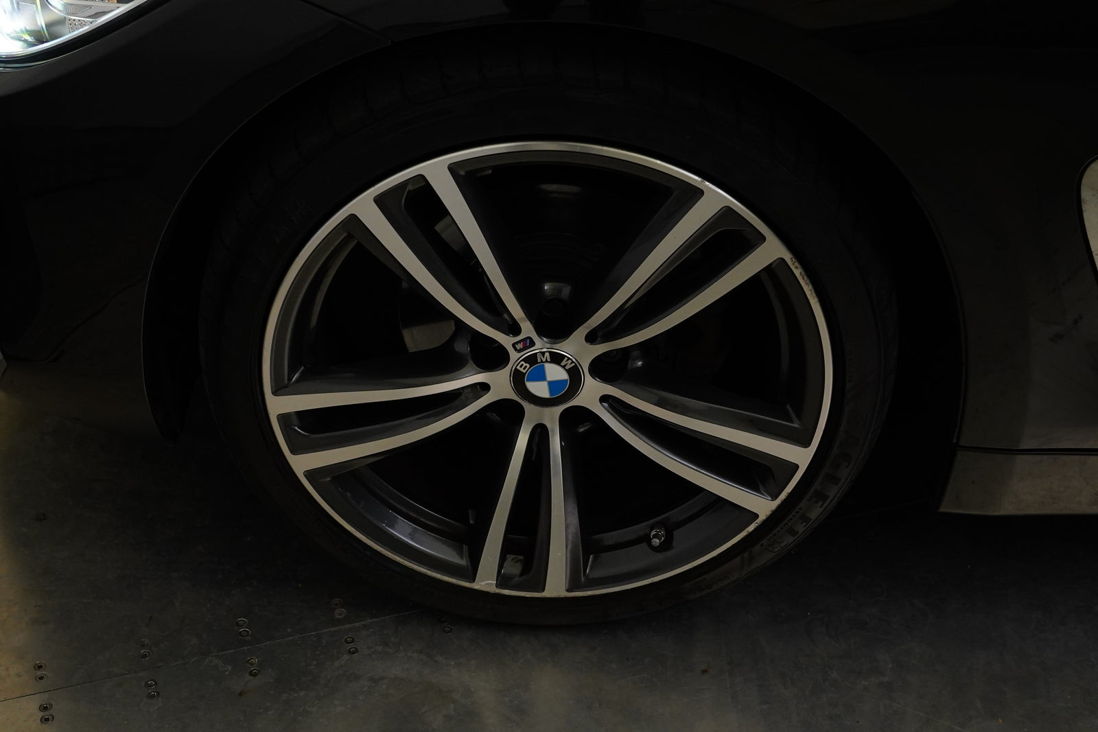 BMW Řada 4 420 i 135 kW Luxury Line – foto 10