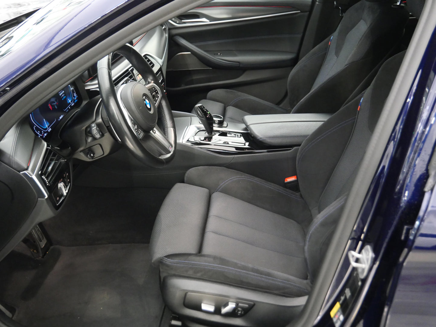 BMW Řada 5 530e 215 kW xDrive M Sport