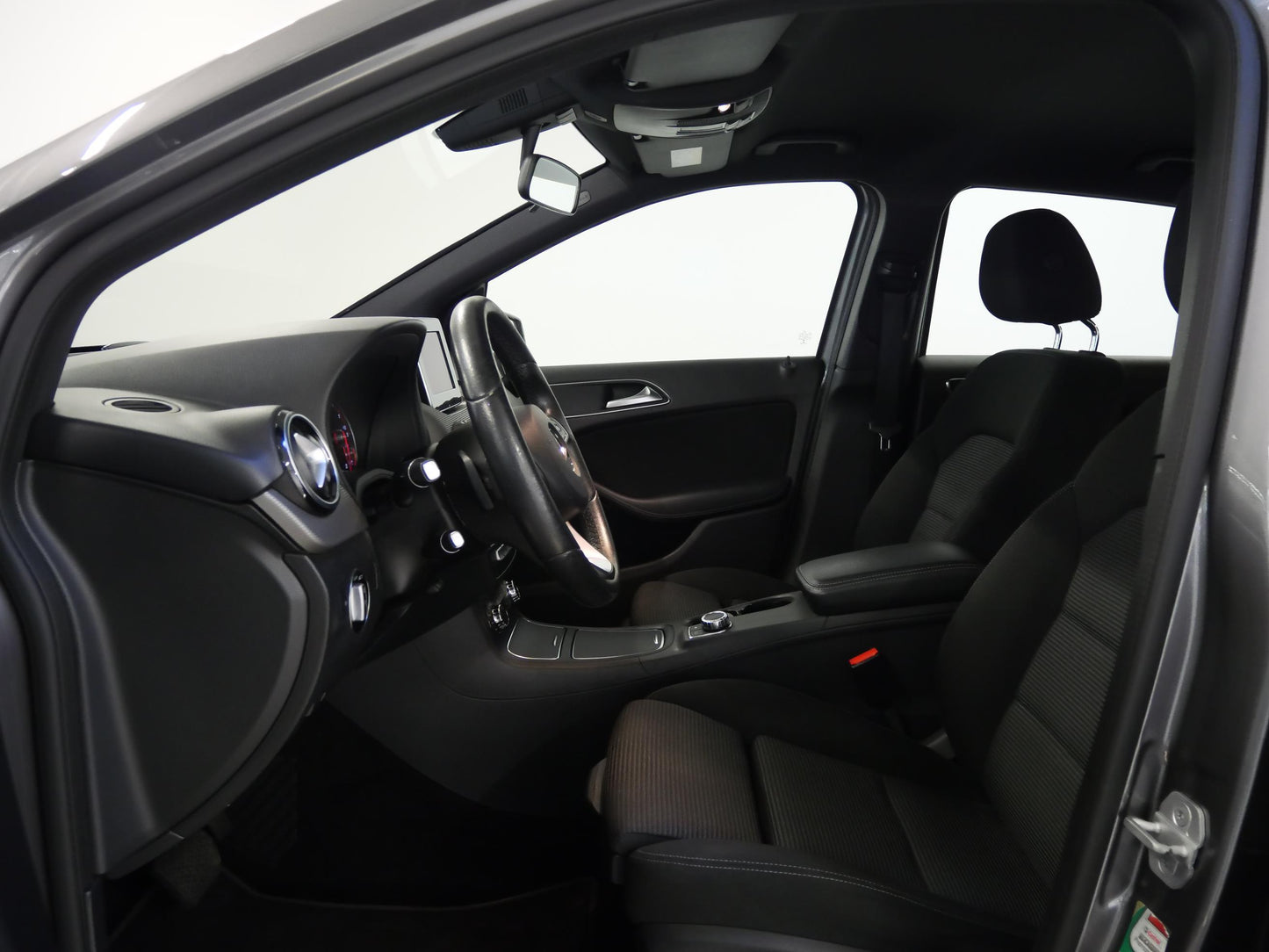 Mercedes-Benz B-Class 180D 80 kW