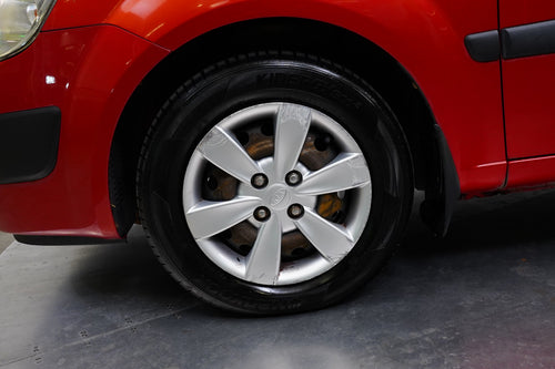 Kia Rio 1.4i 71 kW – foto 10