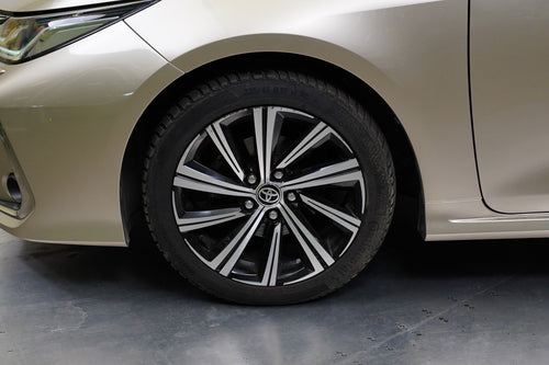 Toyota Corolla 1.5 Dynamic Force 92 kW – foto 10