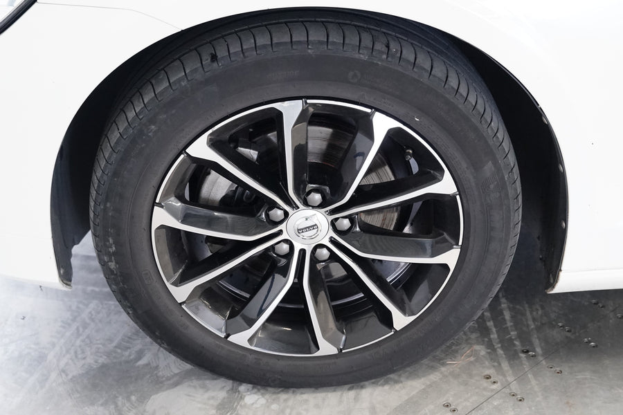 Volvo V60 D4 140 kW Momentum – foto 10