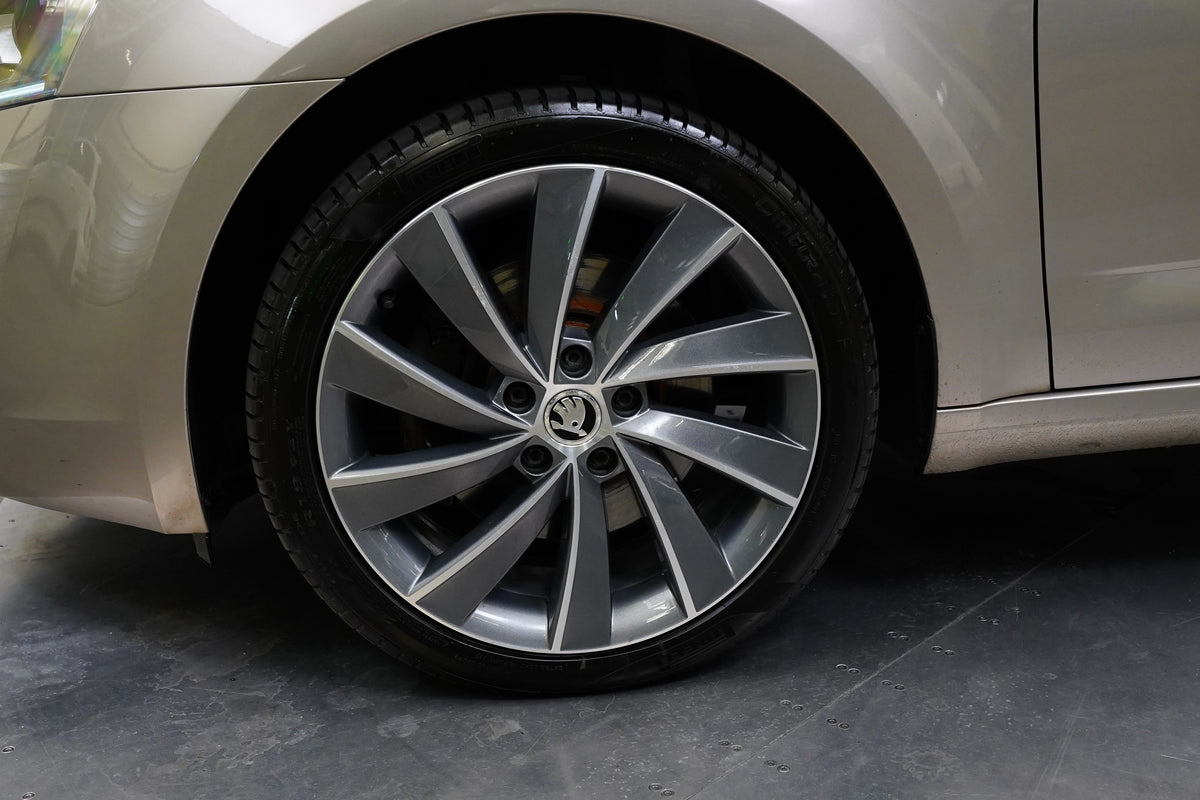 Škoda Octavia 2.0 TDI 135 kW 4x4 L&K – foto 10