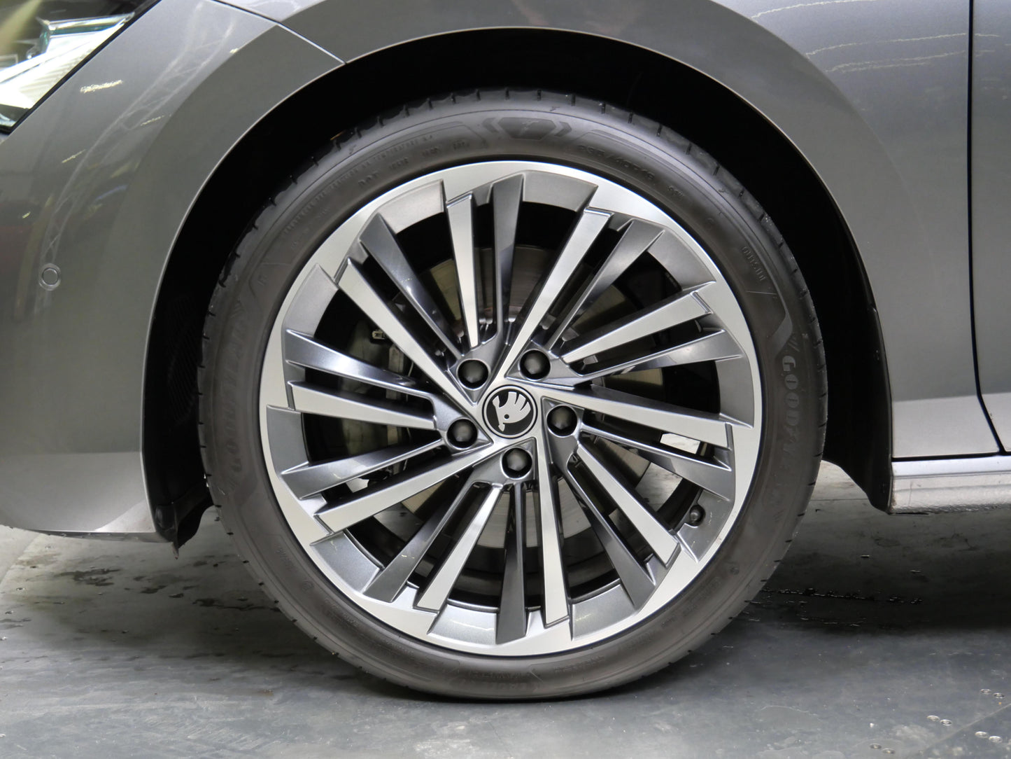 Škoda Superb 2.0 TSI 195 kW DSG 4x4 L&K