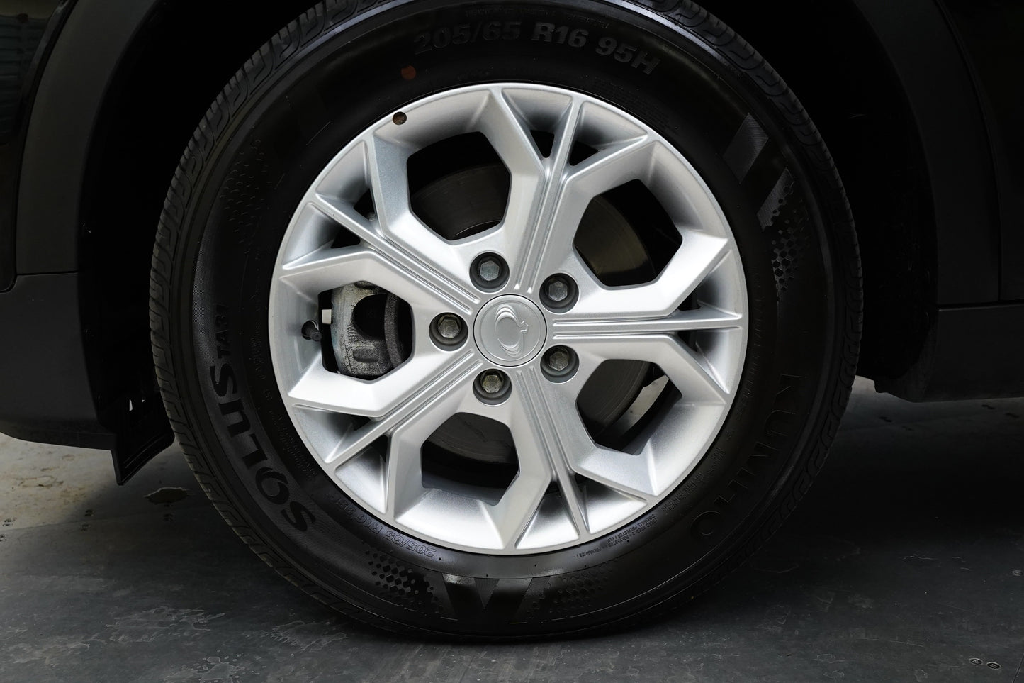 Ssang Yong Tivoli 1.5 T-GDI 120 kW Style