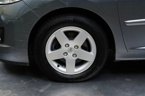 Peugeot 207 1.4 VTi 16V 77 kW Premium – foto 10