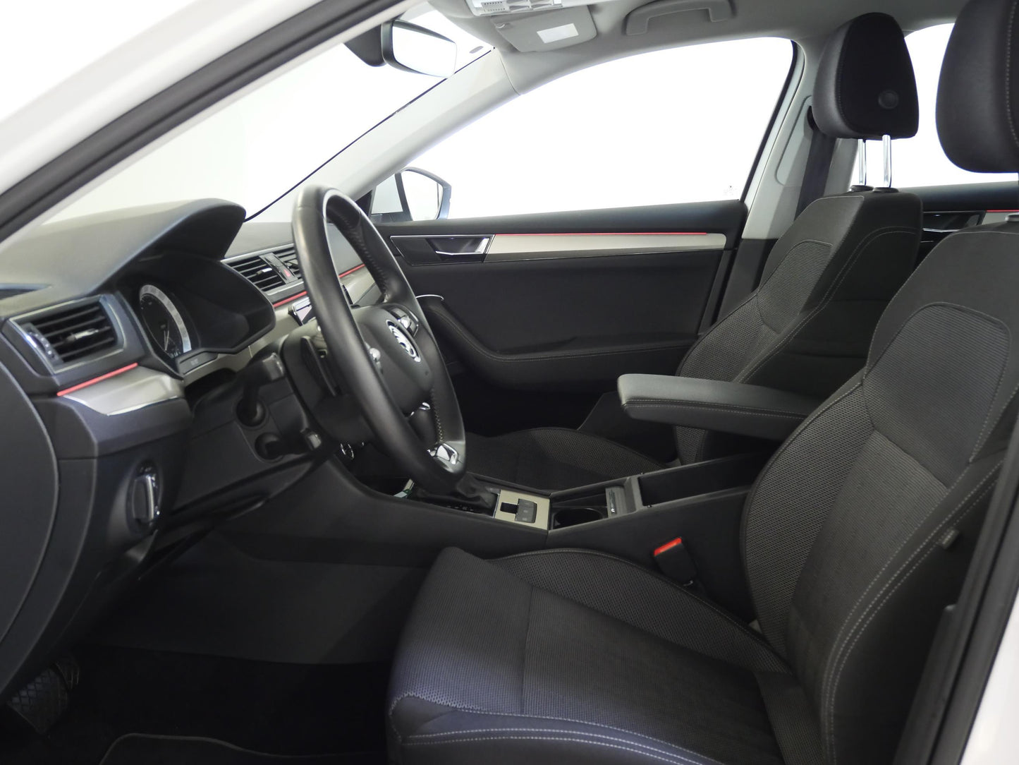 Škoda Superb 2.0 TDI 147 kW 4x4 Style