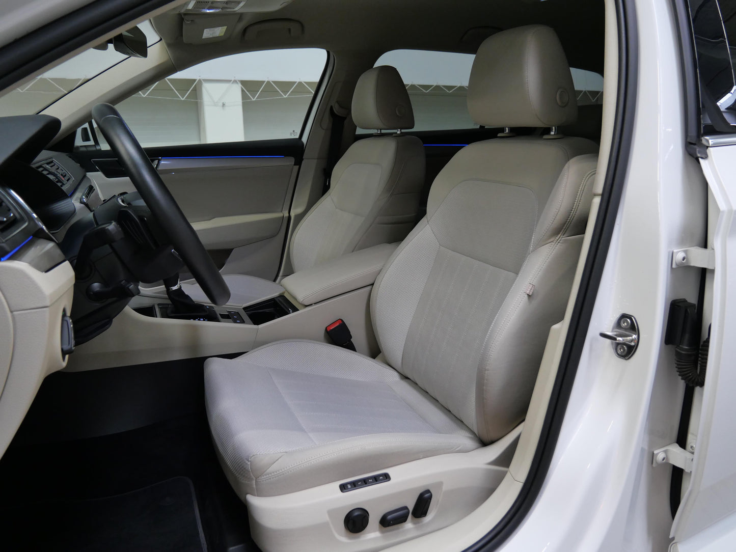 Škoda Superb 2.0 TSI 200 kW Style Extra