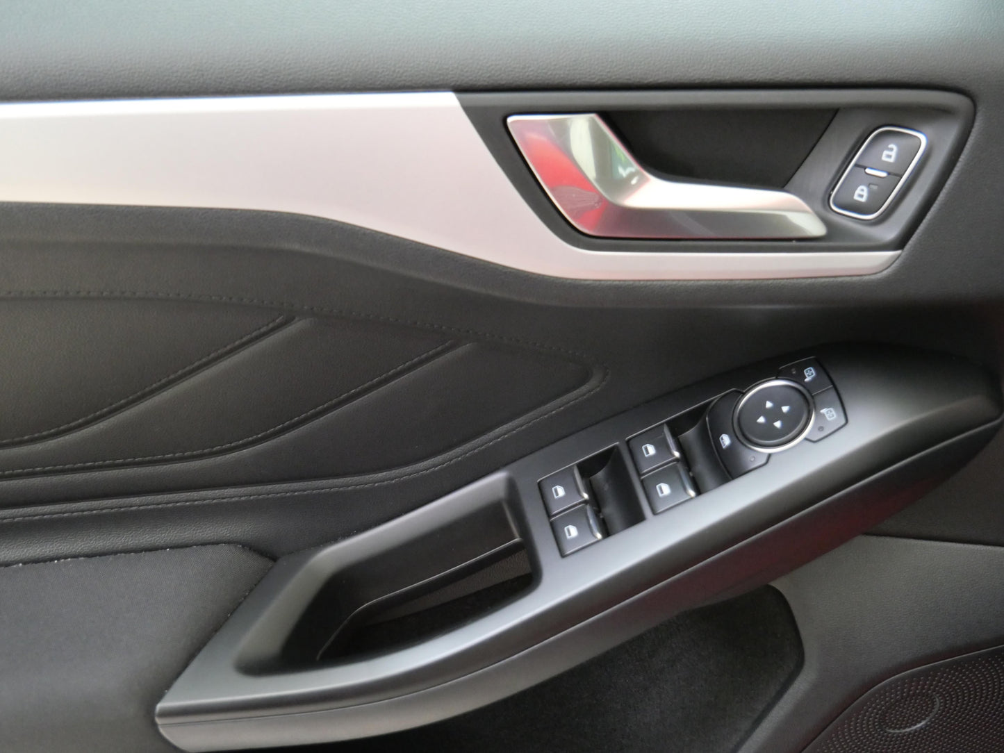 Ford Focus 1.0 Ecoboost 92 kW Trend