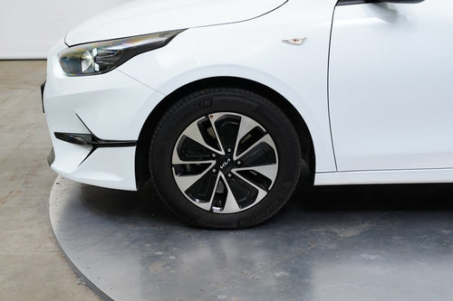 Kia Cee'd 1.5 T-GDI 103 kW Spin – foto 10