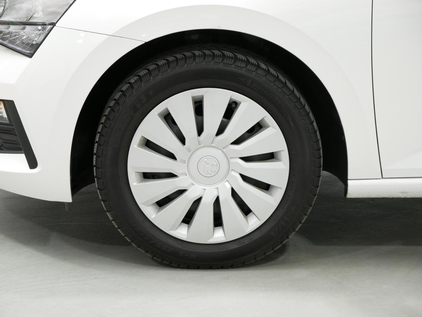 Škoda Scala 1.0 TSI/85 kW/DPH/LED/LANE ASS.