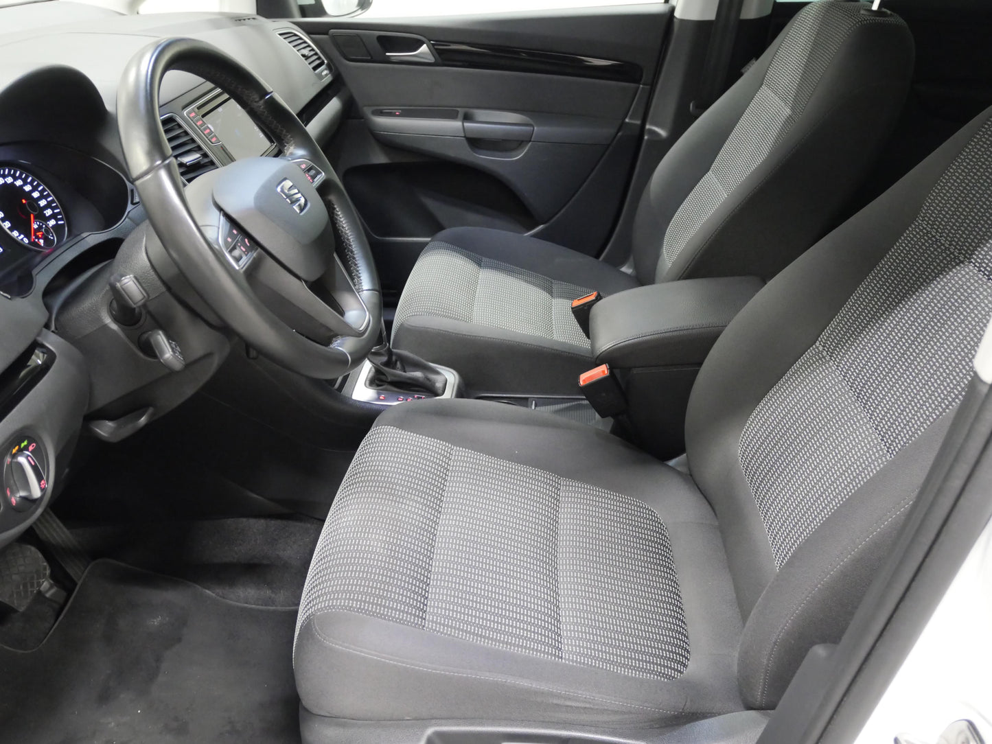 Seat Alhambra 2.0 TDI 110 kW STYLE