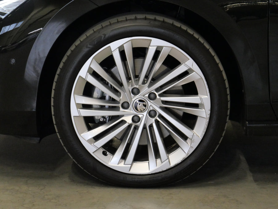 Škoda Superb 2.0 TDI 142 kW L&K 4x4 – foto 10