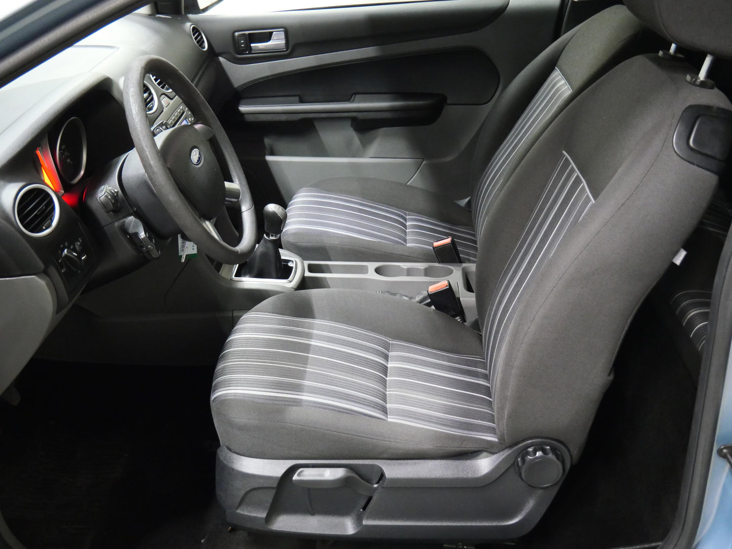 Ford Focus 1.6 Duratec 74 kW