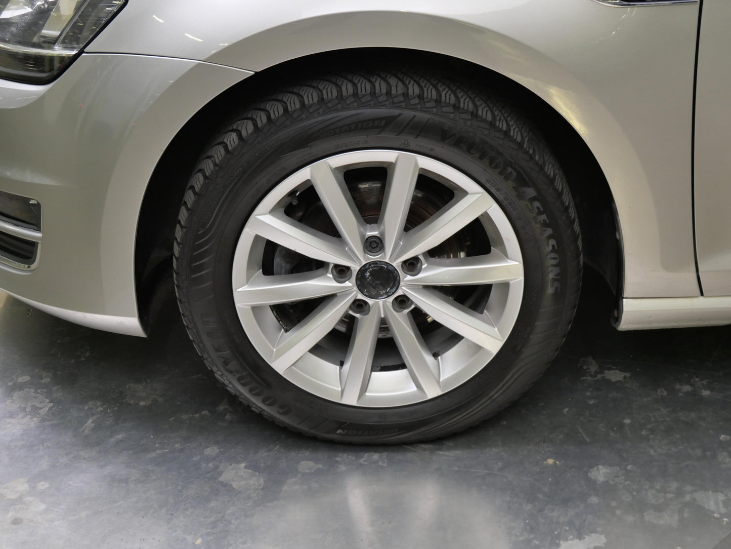 Volkswagen Golf 1.2 TSI 63 kW Lounge