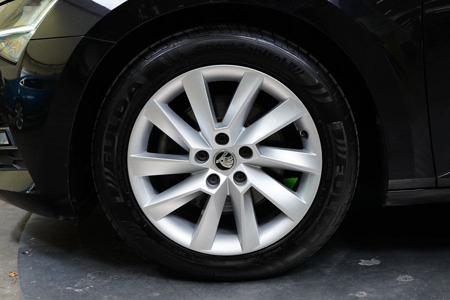 Škoda Superb 2.0 TDI 110 kW Style – foto 10