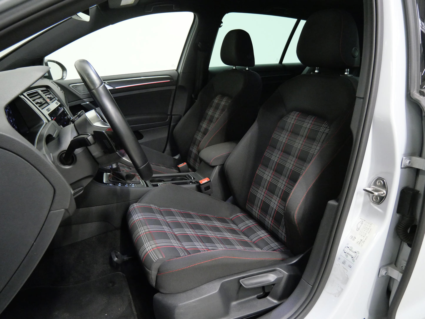 Volkswagen Golf 2.0 TSI 169 kW GTI