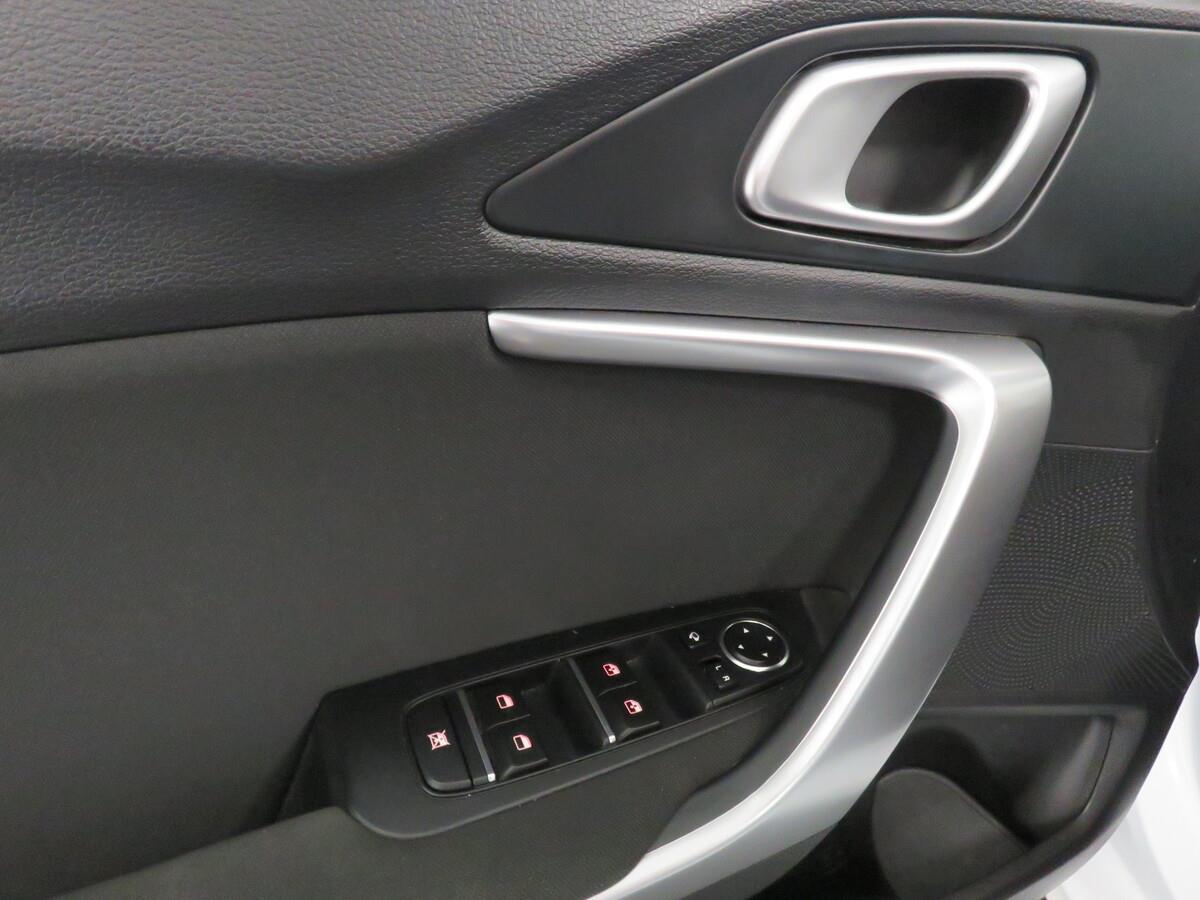 Kia Cee´d 1.0 T-GDI 74 kW Exclusive