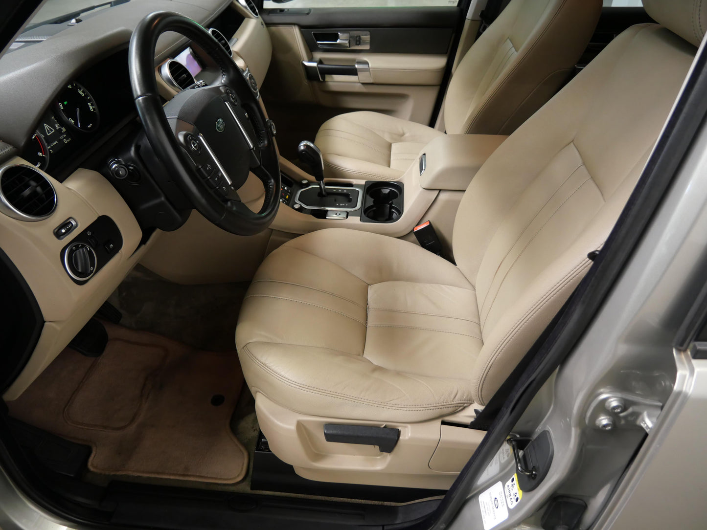 Land Rover Discovery 3.0 TDV6 155 kW AUTO 4WD