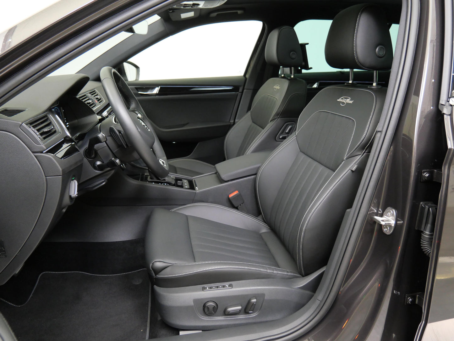 Škoda Superb 2.0 TSI 206 kW L&K
