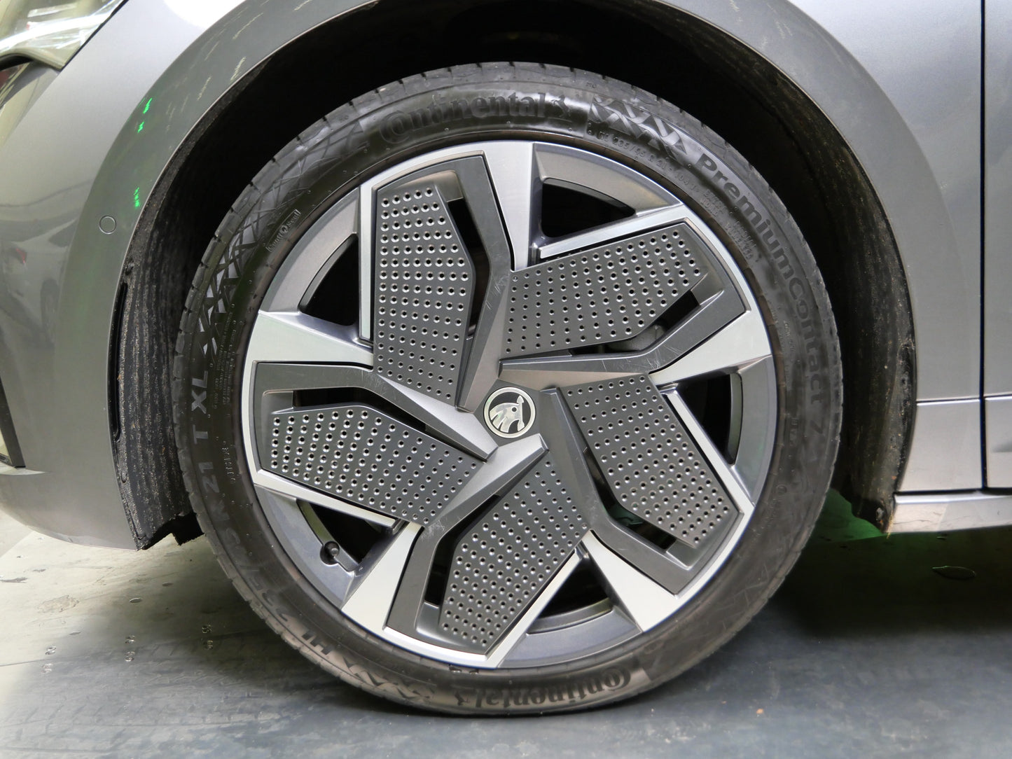 Škoda Enyaq iV RS 220 kW 82 kWh
