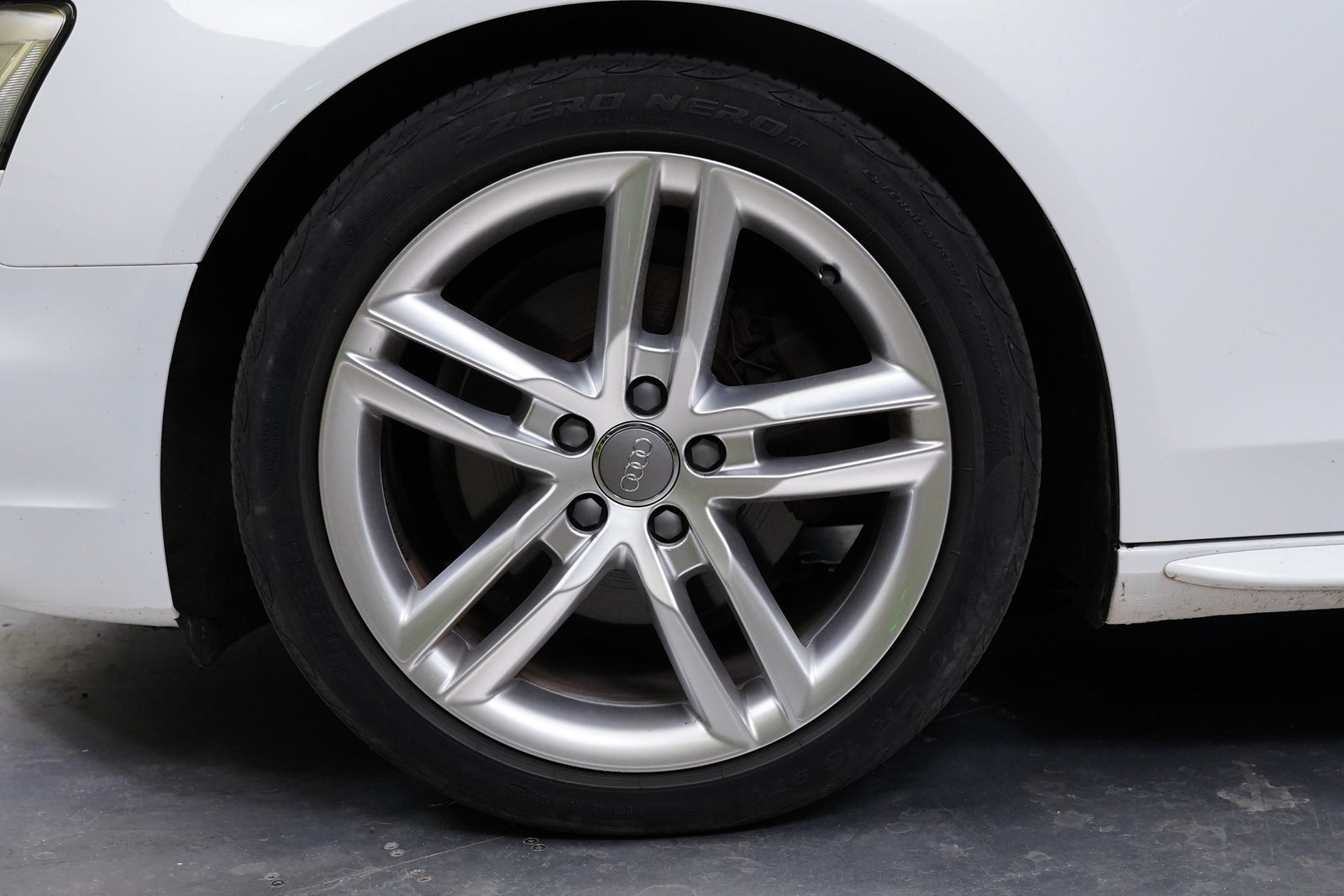 Audi A4 2.0 TDI 110 kW S line plus – foto 10