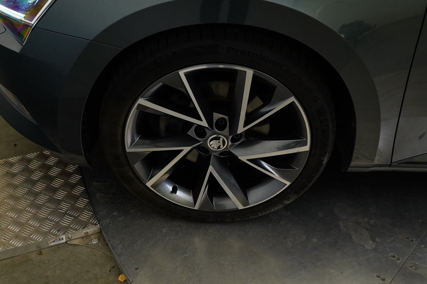 Škoda Superb 2.0 TDI 140 kW SportLine